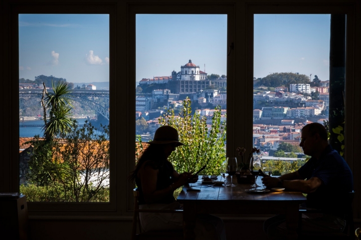 O Vinum tem uma das melhores vistas para o Douro.