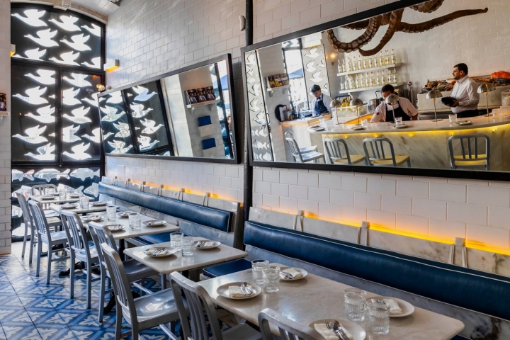 A Cevicheria, inaugurada em 2014, conjuga o ceviche peruano com alguns dos produtos tradicionais da cozinha portuguesa, como o bacalhau e o polvo