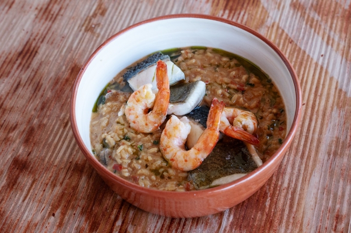 O arroz cremoso com peixe do dia e camarão (foto: Ana Brígida)