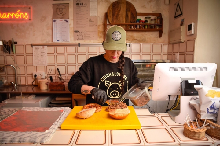 Bocatería Chichalovers Grace con bocadillo