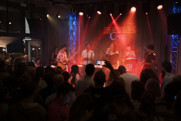 Concierto en la cervecería Ctretze de La Pobla de Segur