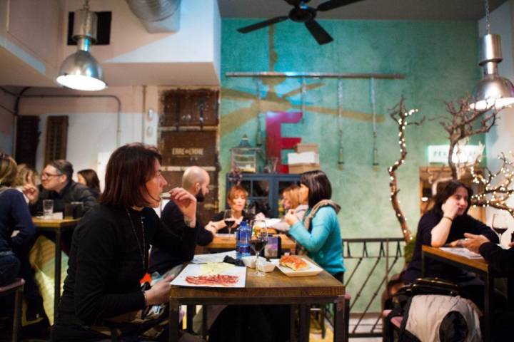 Alimentación Quiroga: clientes