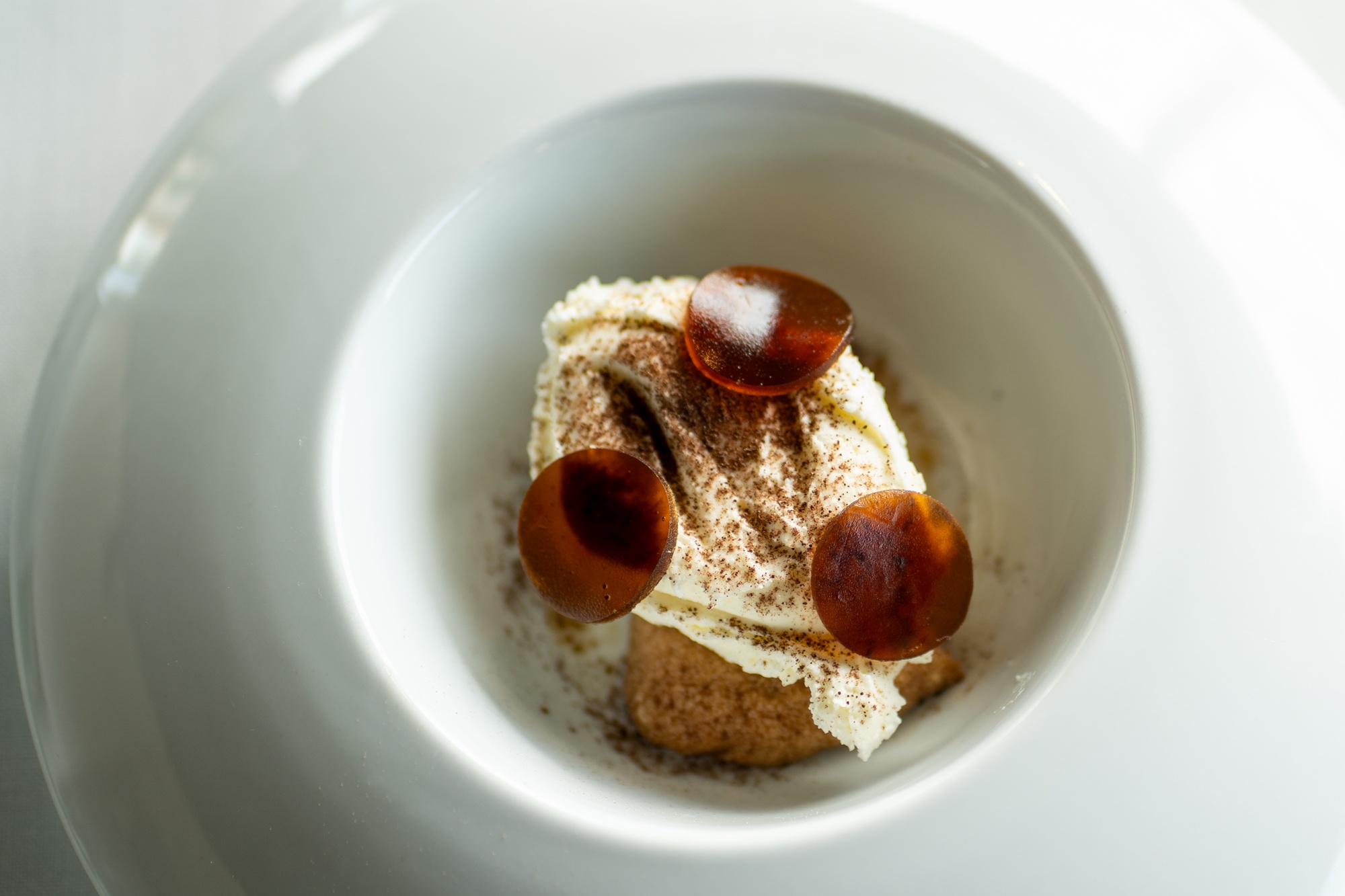 Tiramisú clásico montado al momento.