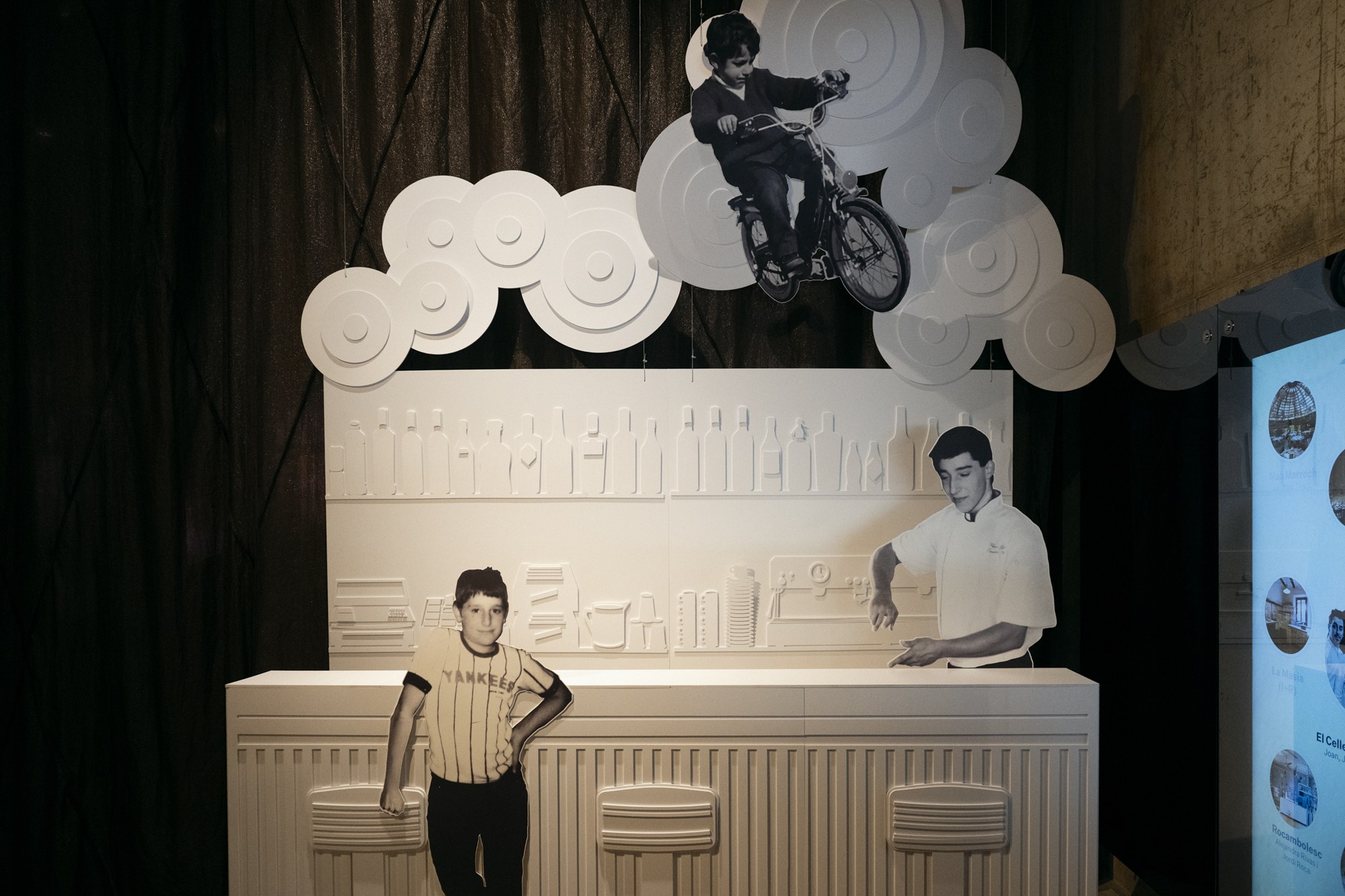 En la exposición se hace un recorrido por la historia de los hermanos Roca.