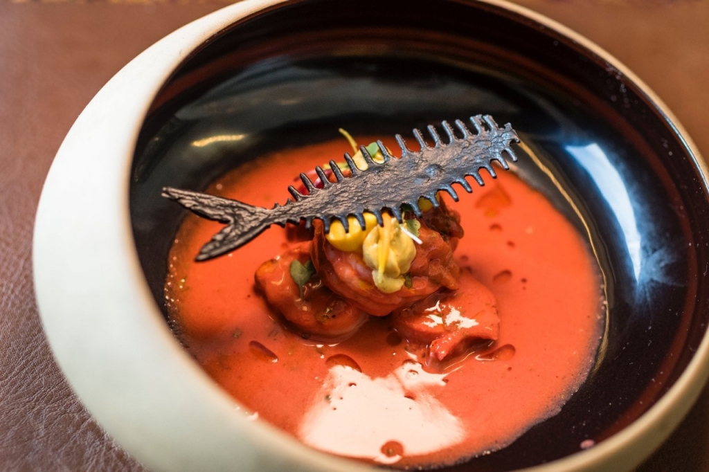 El mestizaje andino que conquista el barrio de Las Rosas