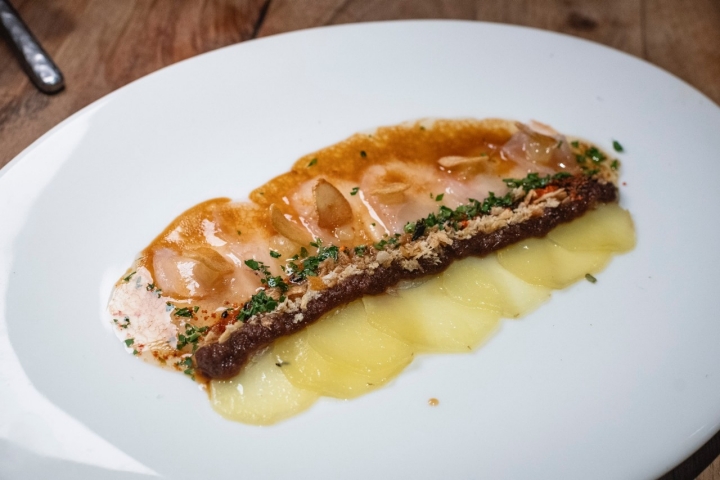 "Nuestro besugo a la madrileña".