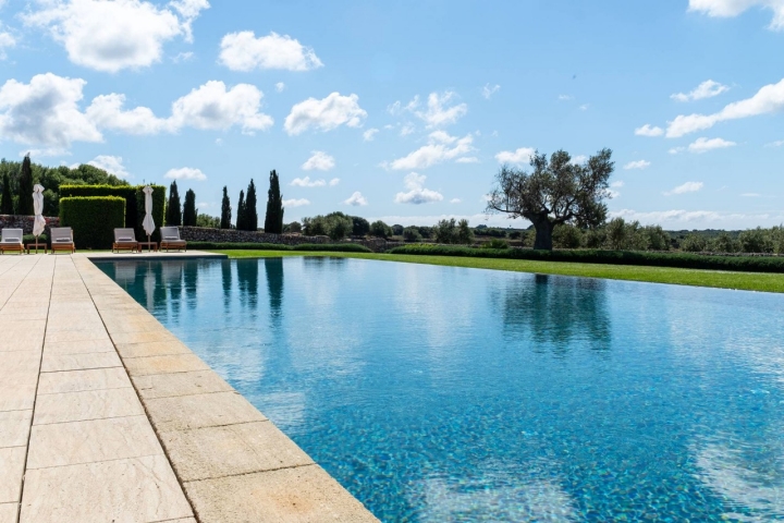 Finca Torralbenc piscina