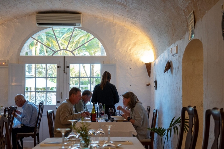 Hotel Alcaufar Vell Menorca sala