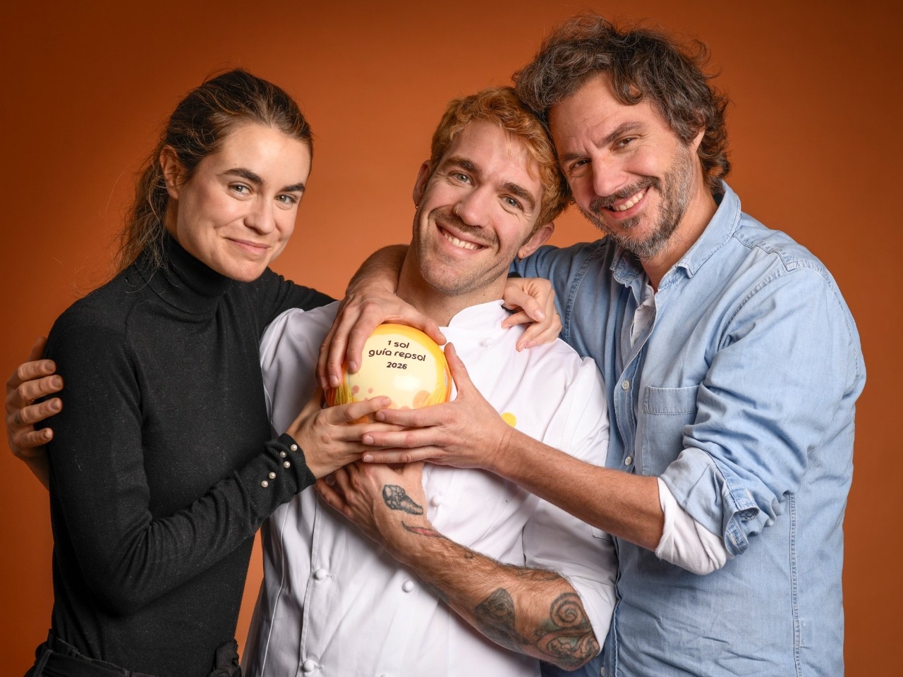 El chef Oswaldo González, Ignacio Ventosa y Sara Aznar de Los 33 (Madrid).