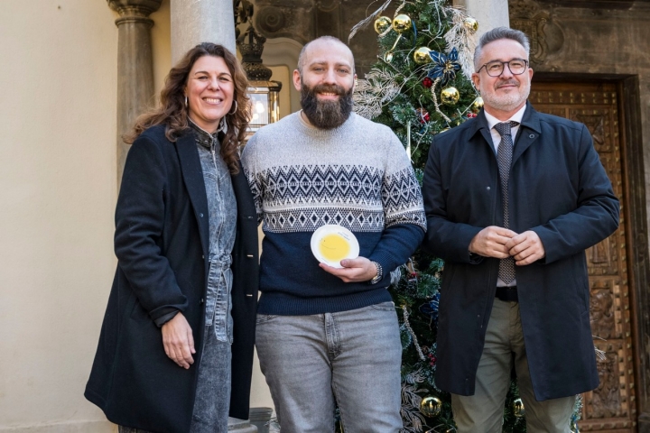 Premio para 'Bar Ávila'.