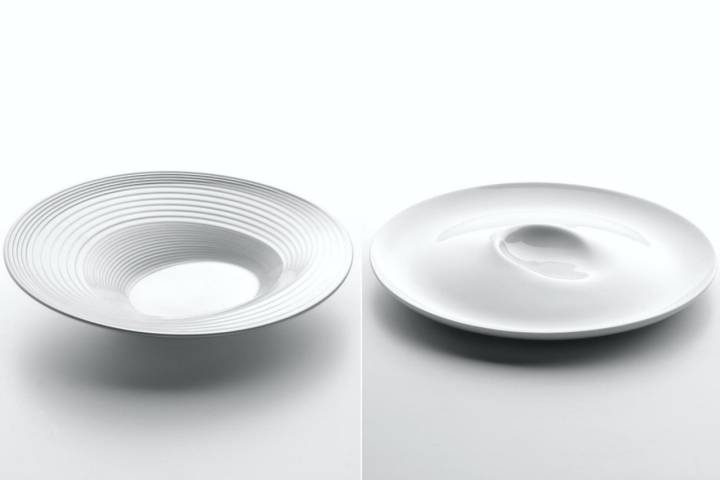 Dos platos de la colección O! Moon de Santos Bregaña