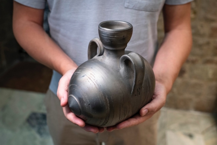 Cerámica negra de Llamas de Mouro.