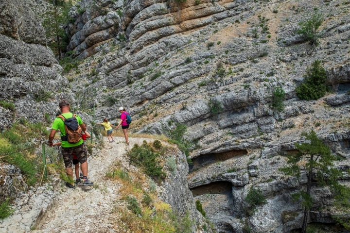 Ruta Barranco de la Hoz familia