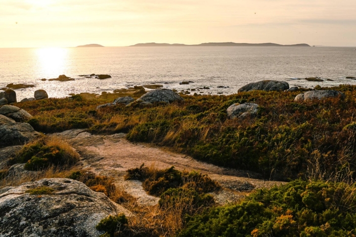 Ruta cabos O Morrazo vistas Ons